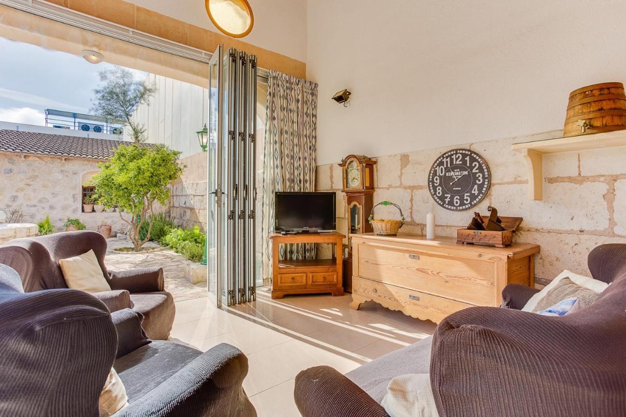 Villa Ca Na Pessina Sa Pobla Eksteriør bilde